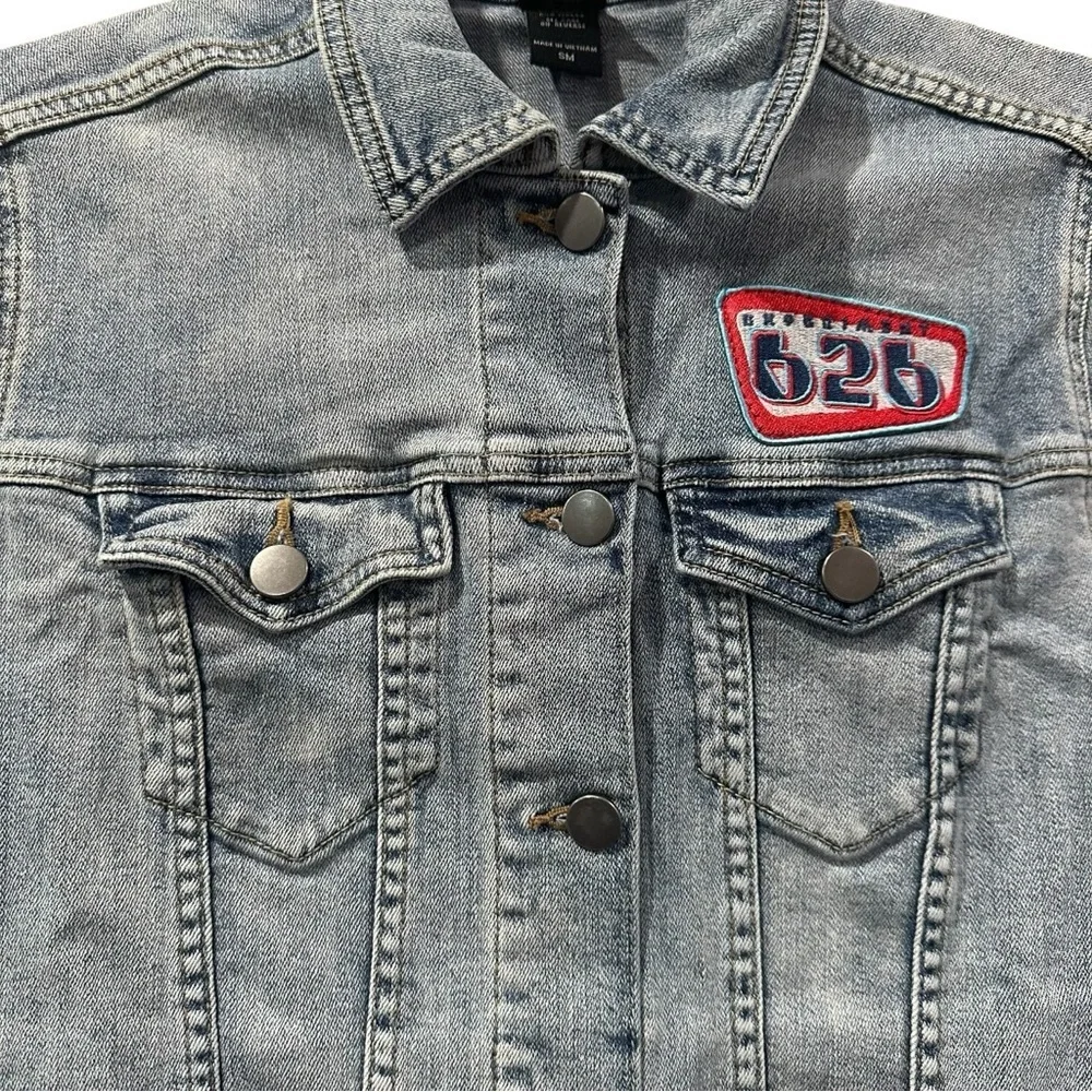 Disney Lilo & Stitch Denim Jacket, 98% Cotton / 2% Spandex, Size Small - Picture 7 of 14